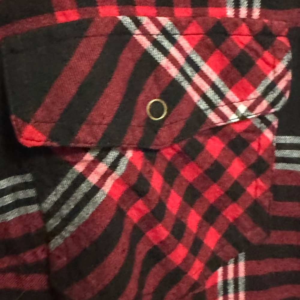 RED PLAID SEQUIN FLANNEL. JUNIOR PLUS LONG SLEEVE LIGHTWEIGHT SPARKLY SHIRT. NWT - Picture 14 of 16